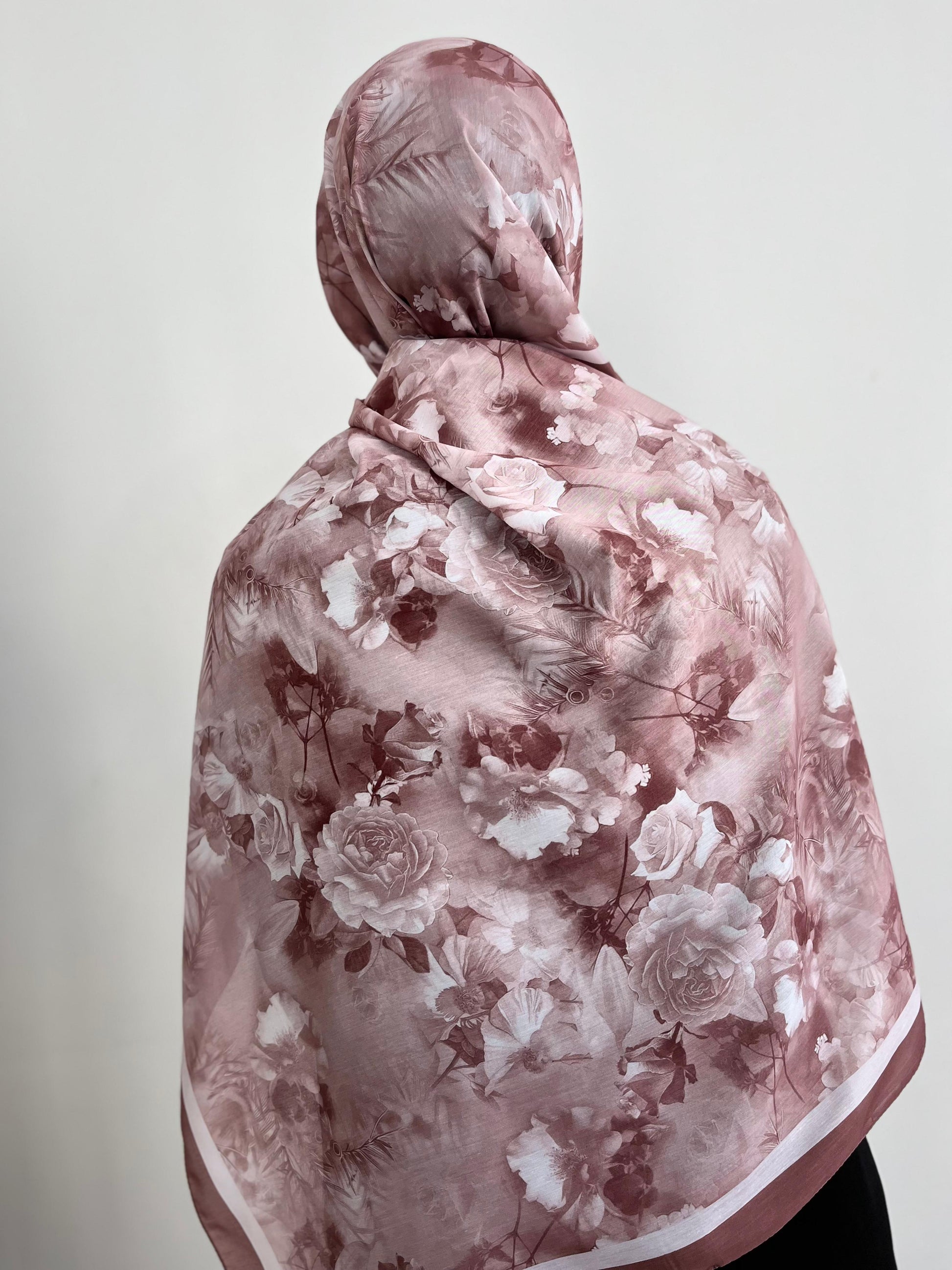 Flower Desen İpeksi Şal