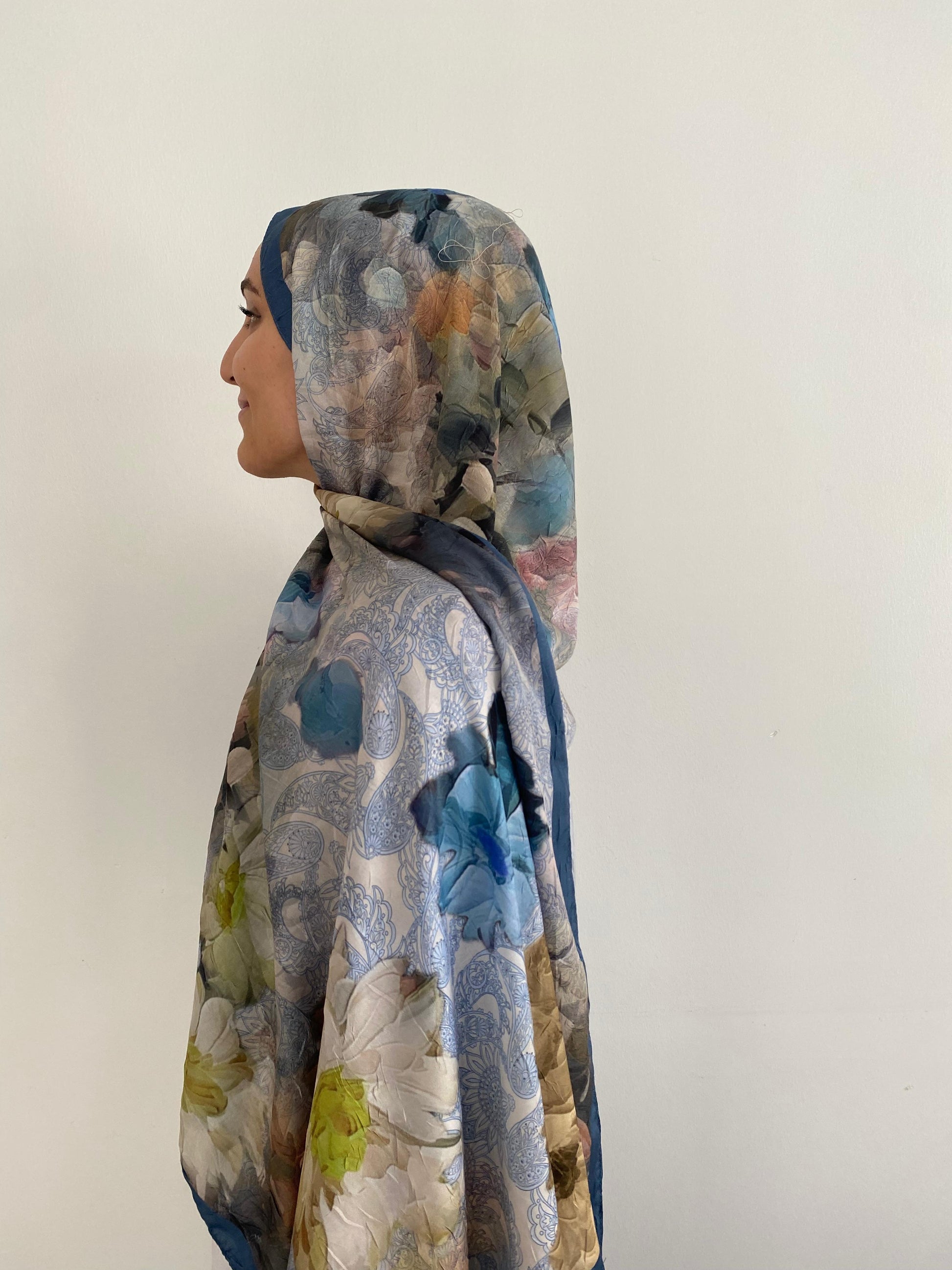 Flower Desen İpeksi Şal
