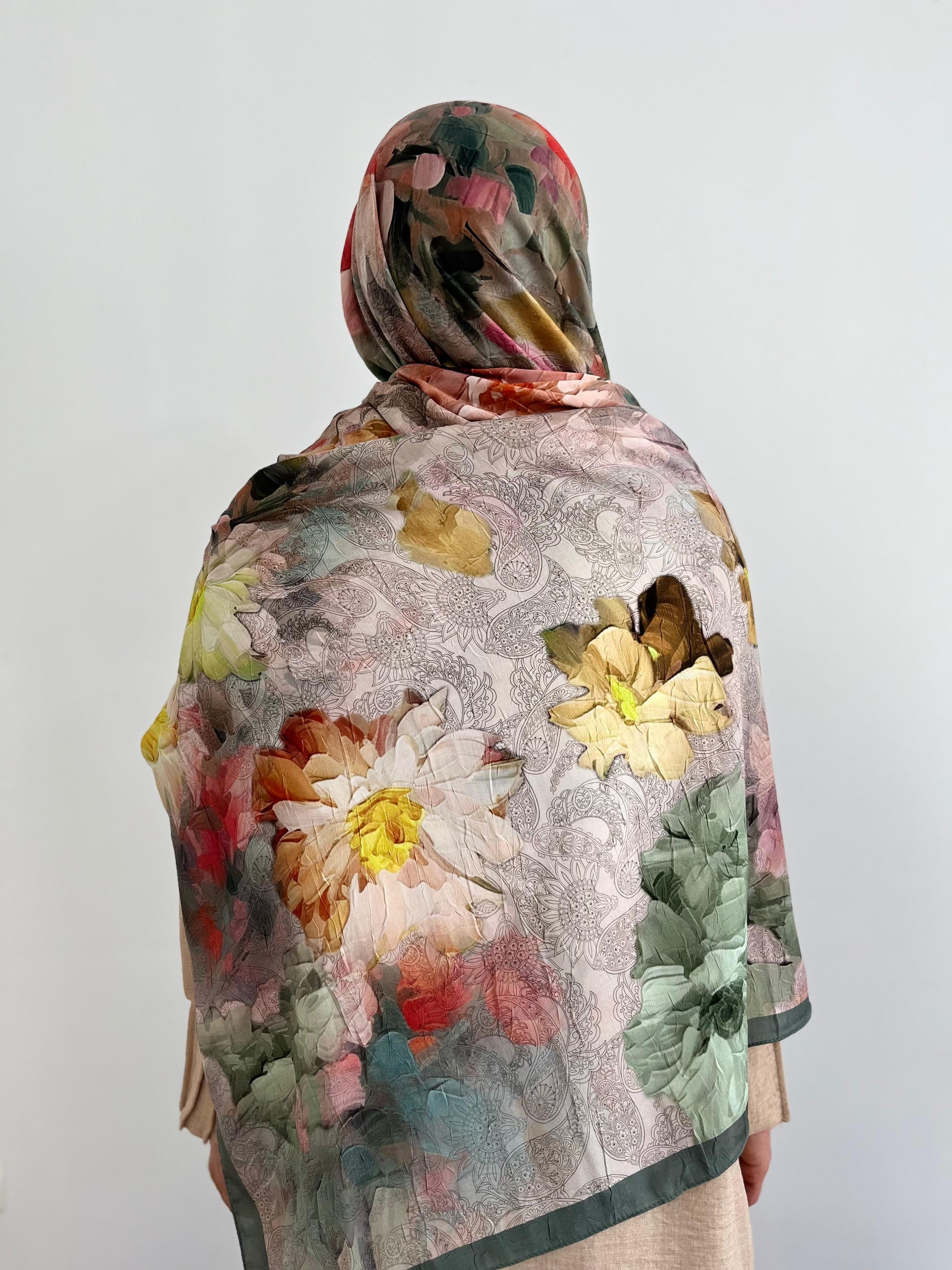 Flower Desen İpeksi Şal